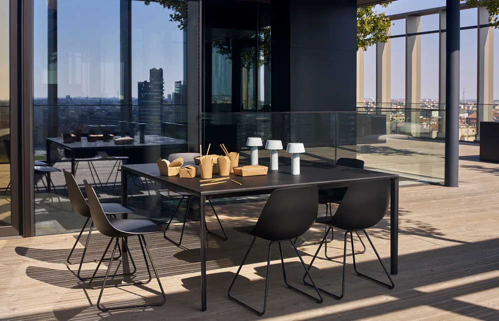Modern Outdoor Dining Area for a Michelin-Starred Chef