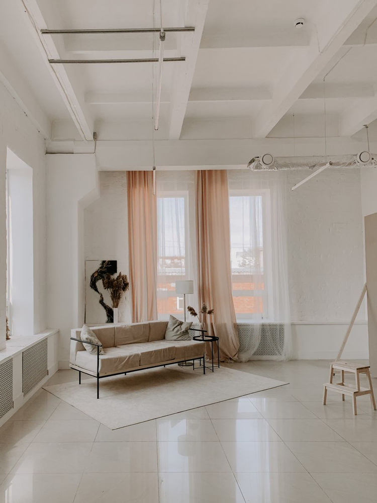Bauhaus-Inspired Minimalist Entryway Design
