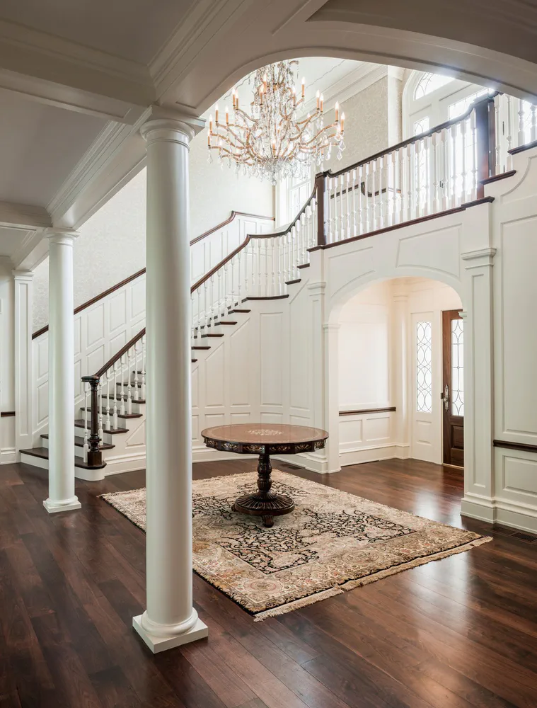 Modern Foyer Design with Sustainable and Eco-Friendly Solutions