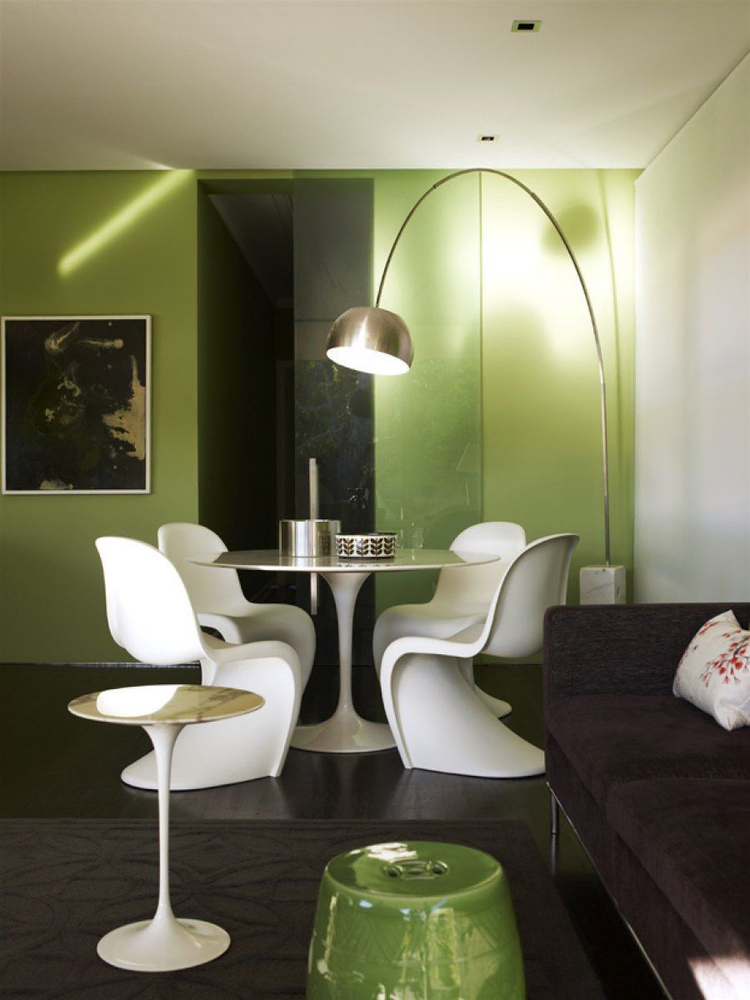 Stylish Contemporary Dining Space