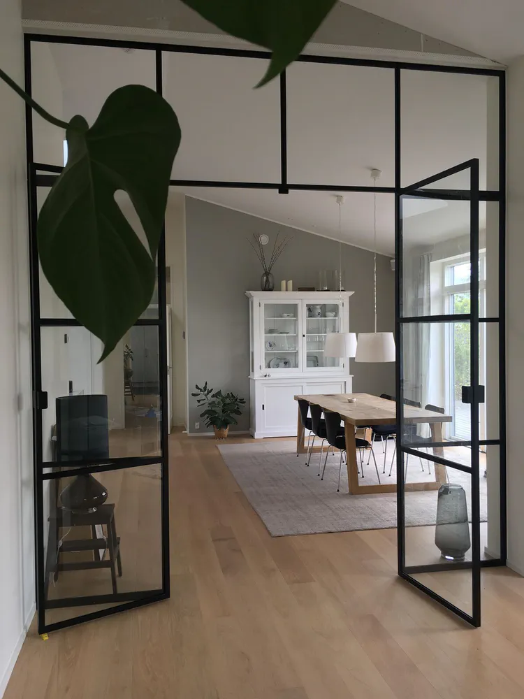 Tropical Modernist Transformation in Ireland