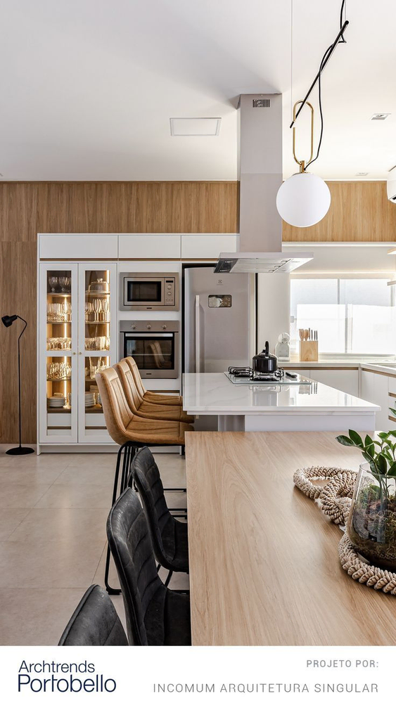Modern Bauhaus Dining Area
