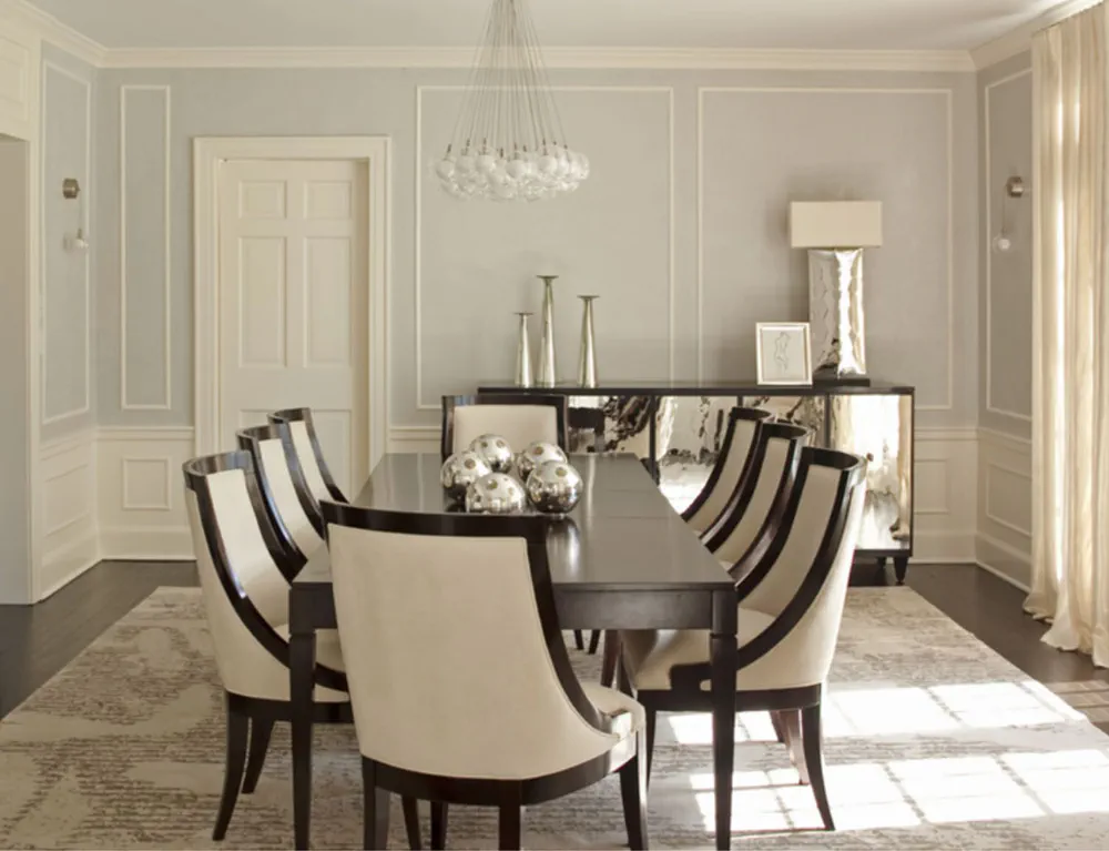 Coastal Hampton Style Living Room Design for a Mediterranean Villa