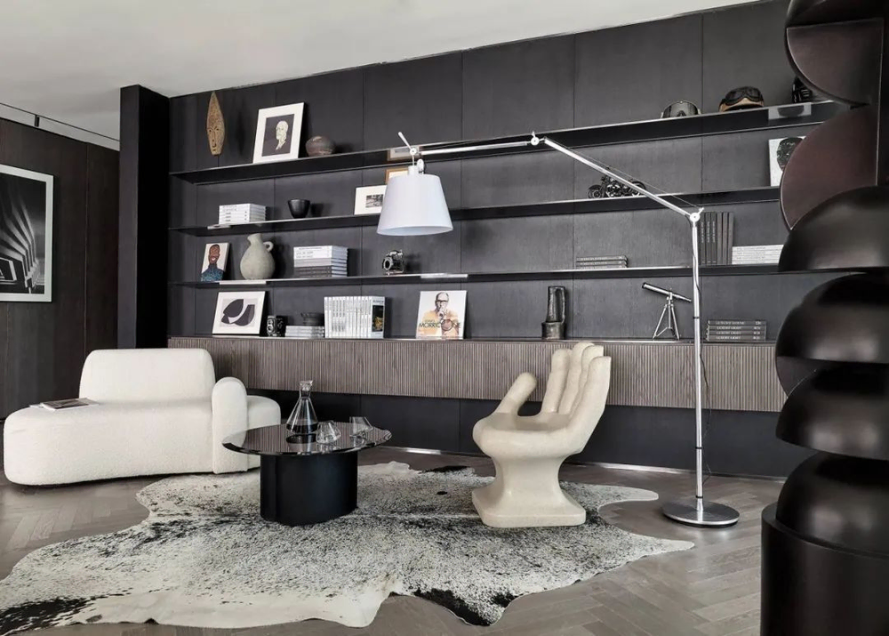 Modern Living Room Design for a Minimalist City Pied-à-Terre