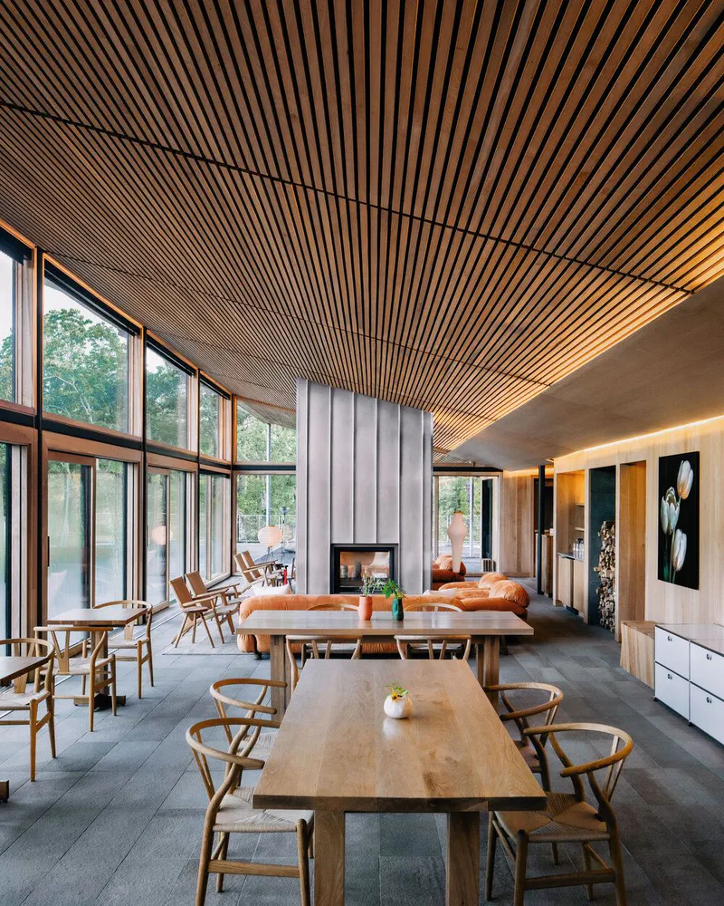 Modern Minimalist Restaurant Design