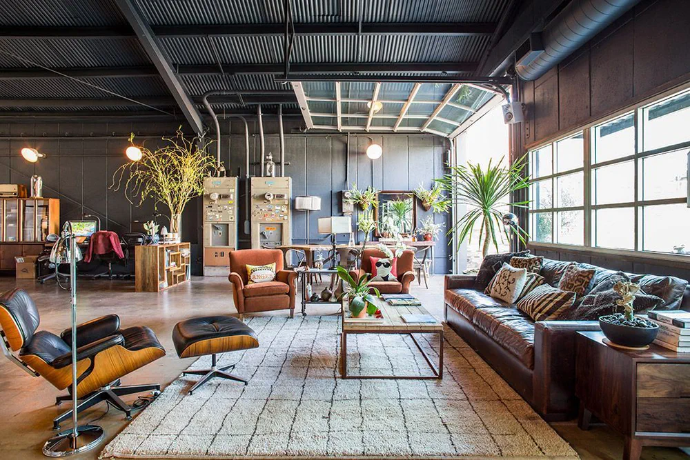 Sophisticated Urban Studio Design