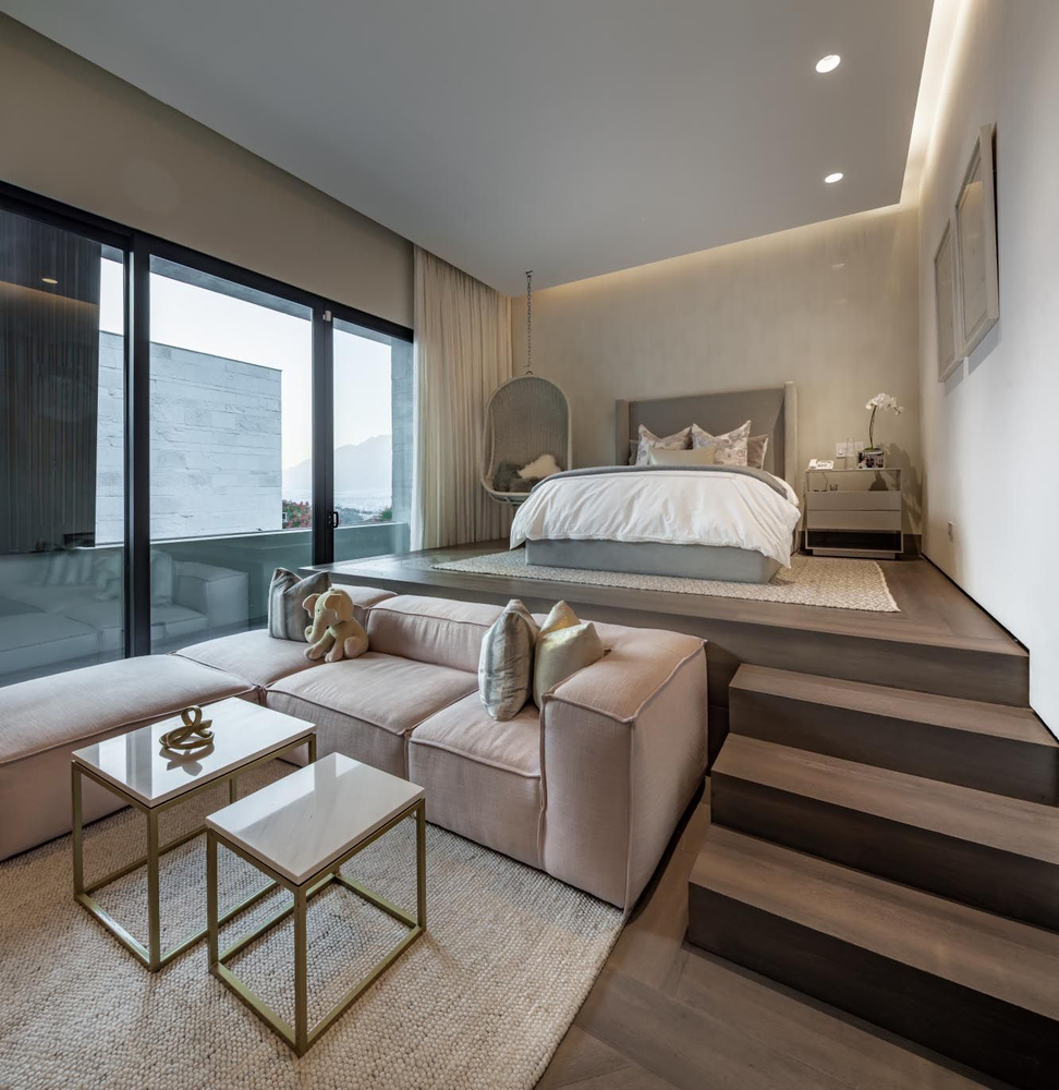 Contemporary Mediterranean Master Bedroom Design