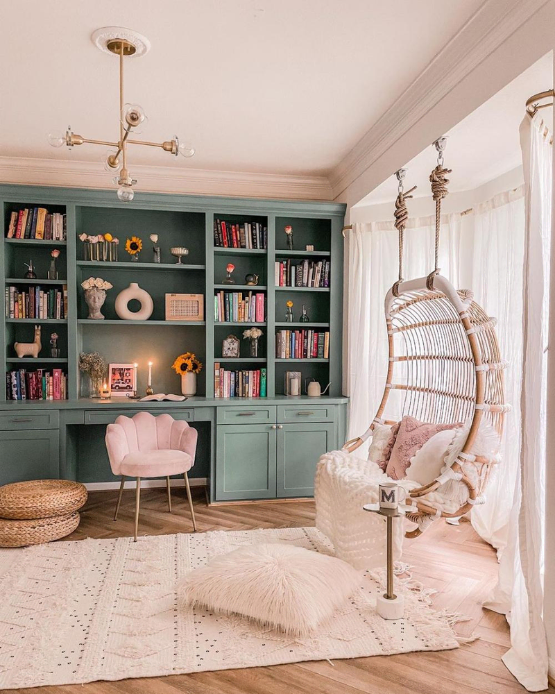 Elegant Vintage Reading Nook