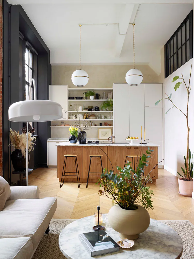 Elegant Open-Plan Loft Living