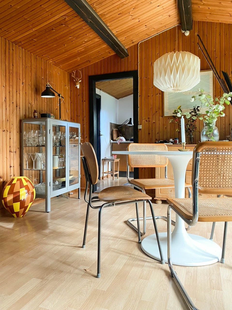 Hygge Haven: A Stylish Art Retreat