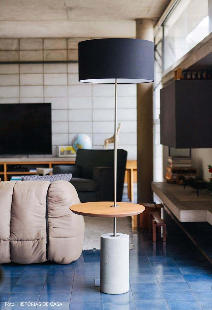 Modern Hollywood Regency Living Room Design