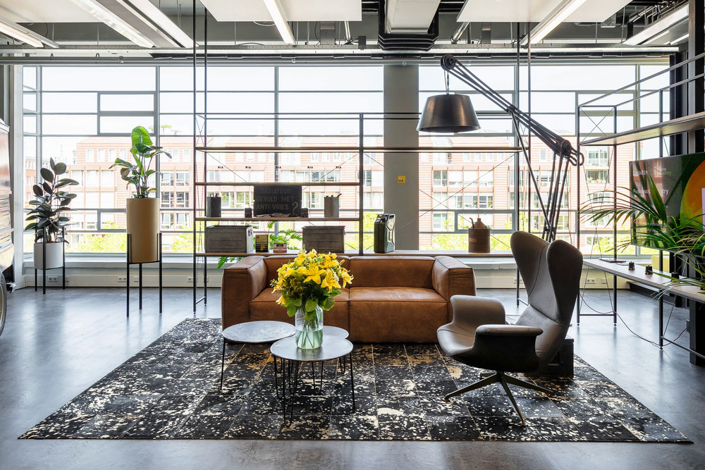 Modern Conference Room Design: A Professional Space for Academic and Professional Gatherings