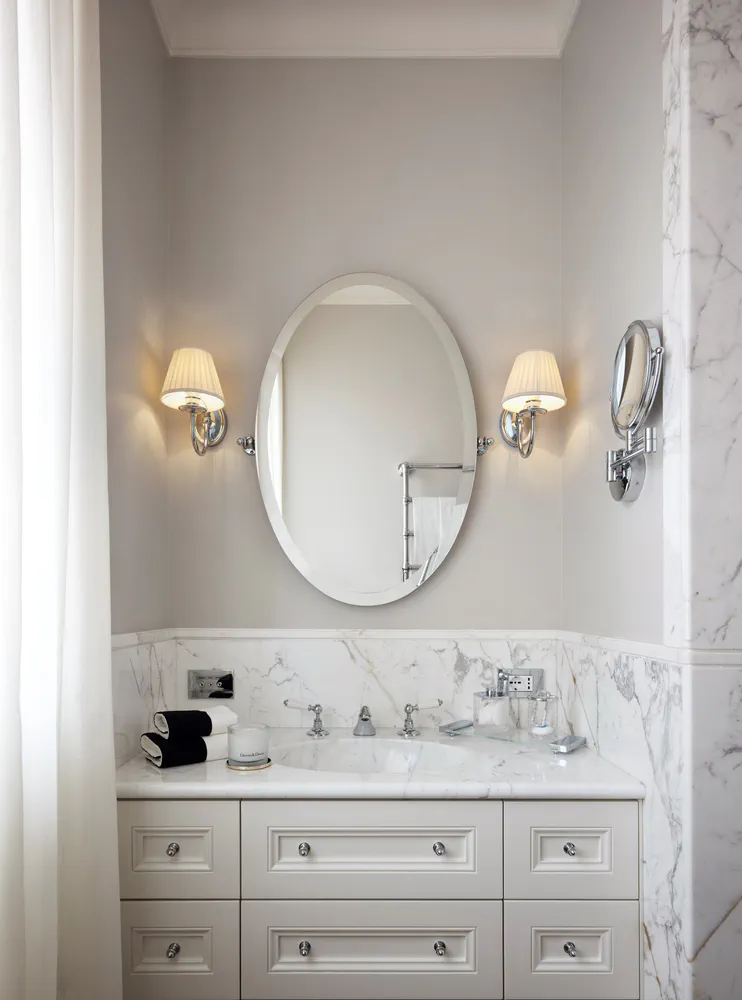 Modern Bathroom Design with Marble and Chrome