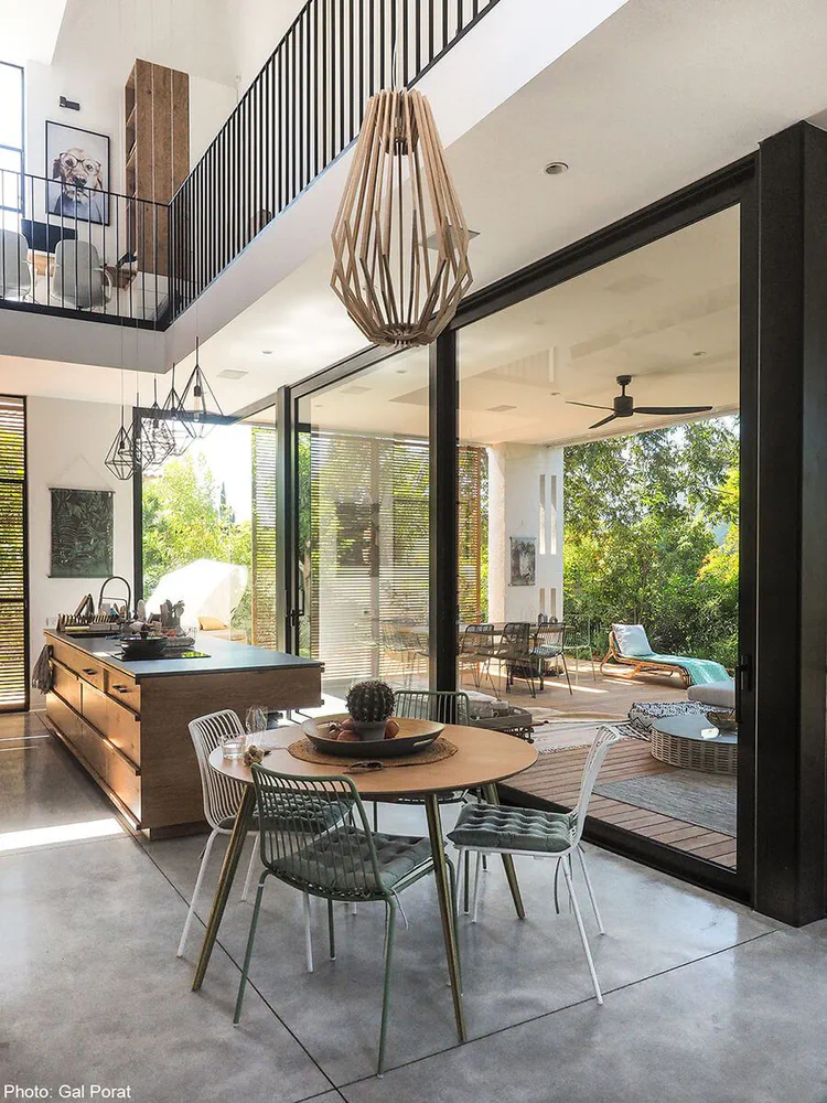 Sustainable Modern Oasis for Diplomats