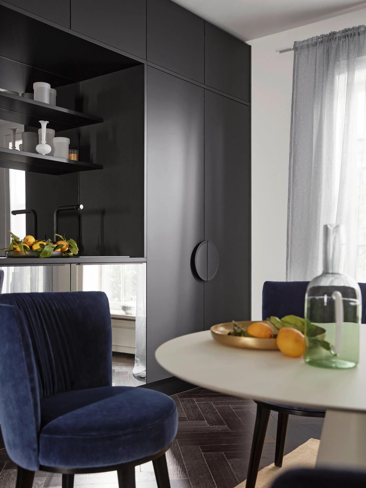 Modern Minimalist Kitchen Design for a Renowned Surgeon in Greece