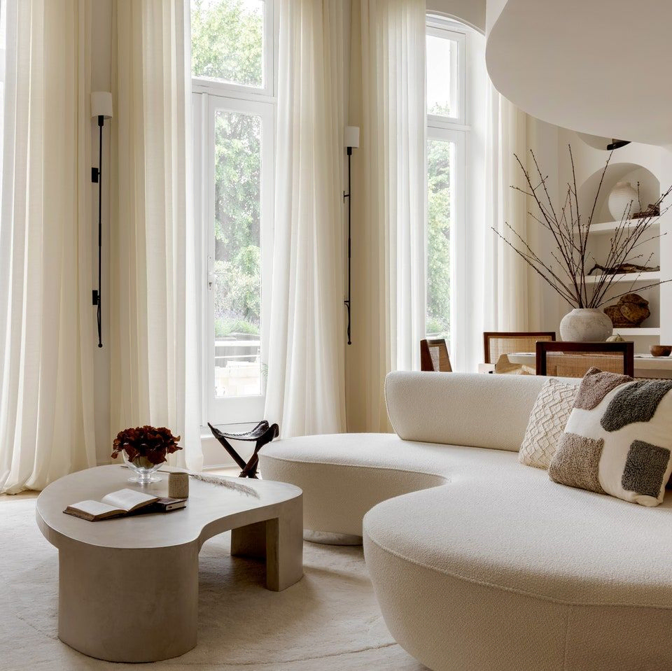Stylish Modern Minimalist Living Room