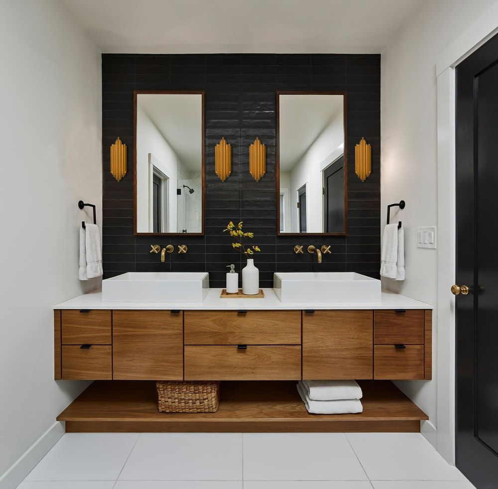 Modern Bathroom Design for a Luxury Duplex in Romania
