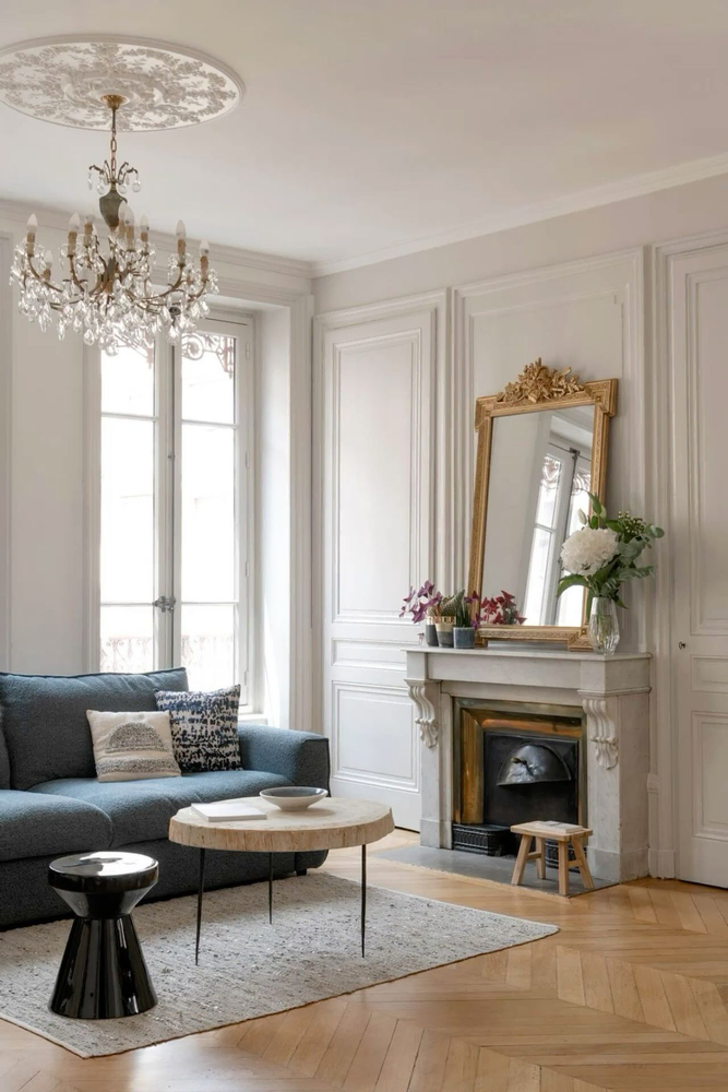 Modern Classic Living Room Elegance
