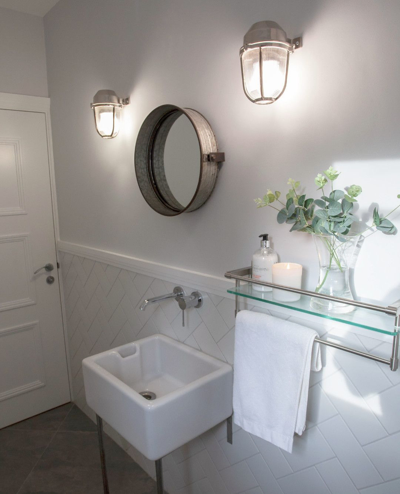 Rustic Modern Fusion Bathroom Design