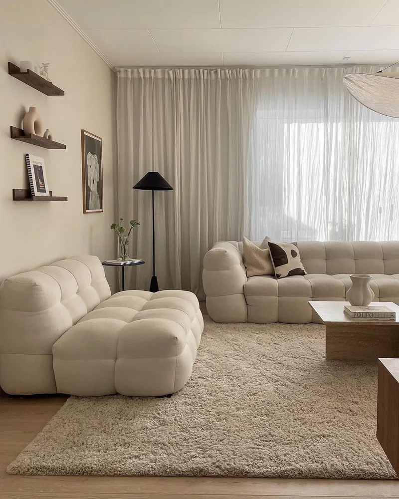 Minimalist Country Retreat Living