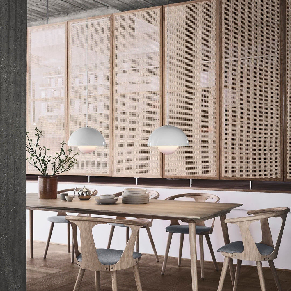 Modern Dining Room with Japanese Minimalism