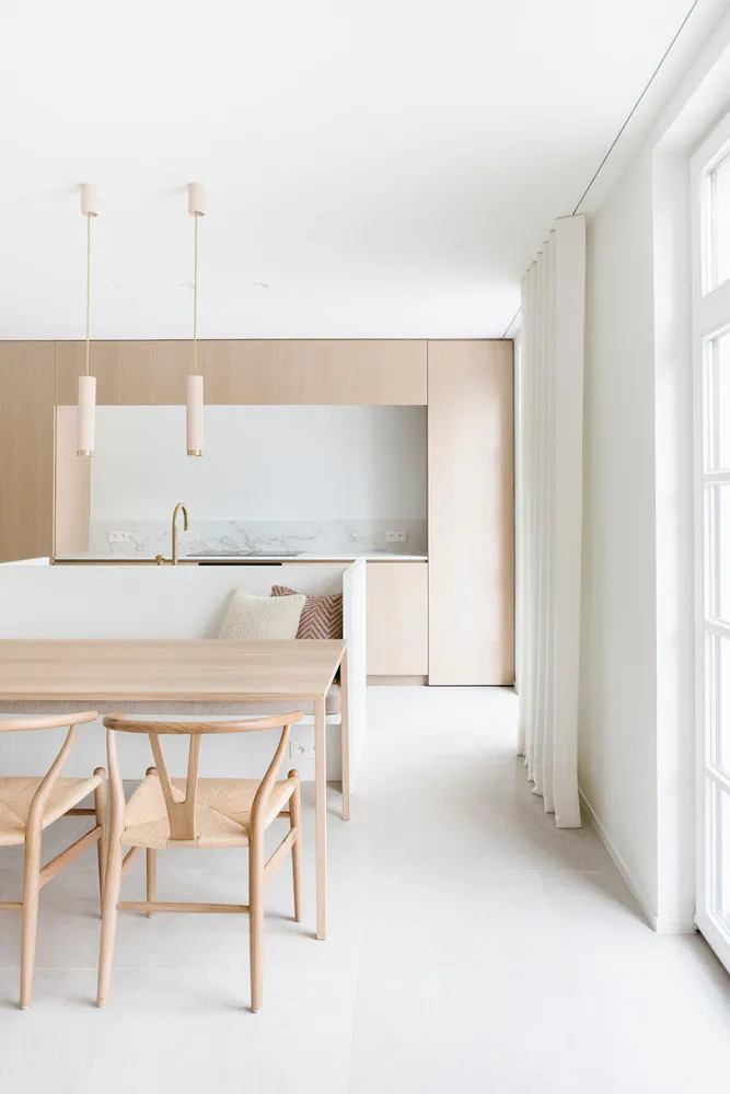 Minimalist Kitchen with Modern Flair