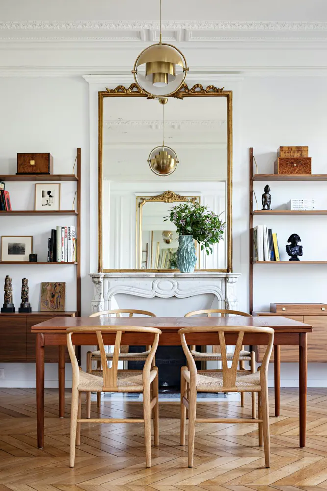 Modernist Dining Elegance