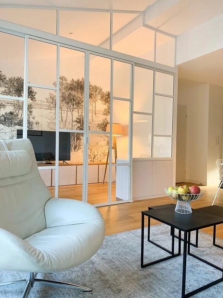 Modern Elegance Meets Pet-Friendly Comfort