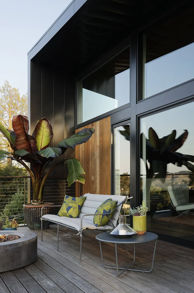 Sophisticated Modern Sunroom Design