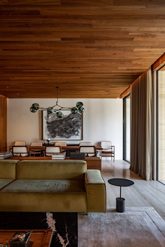 Sustainable Mid-Century Modern Retreat