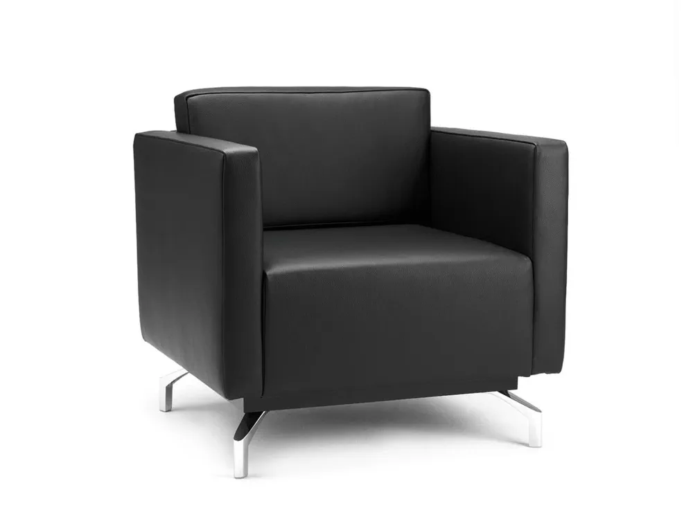 Leather Armchair With Armrests Karlo Spiegels leather armchair