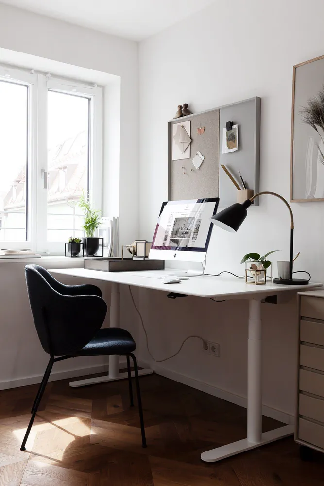 Contemporary Home Office Design