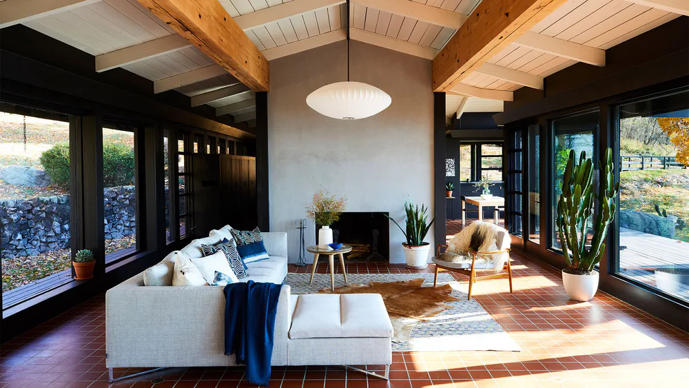 Elegance in Mid-century Modern Living