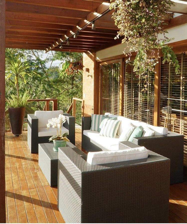 Modern Minimalist Outdoor Living Space