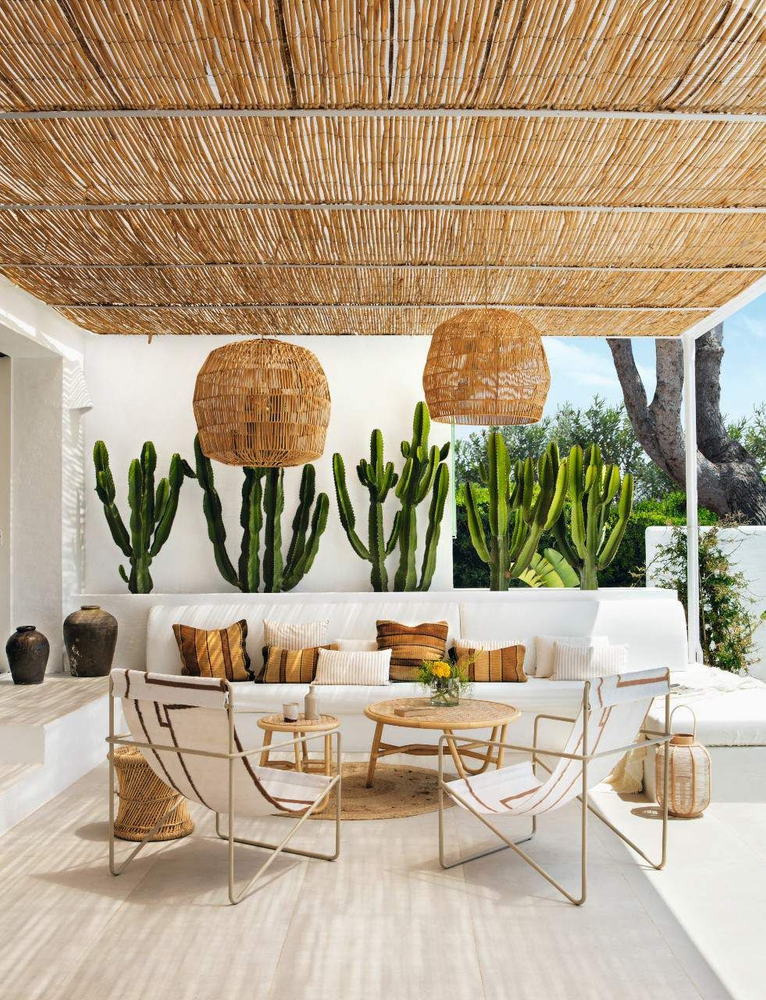 Rustic Modern Outdoor Patio Design