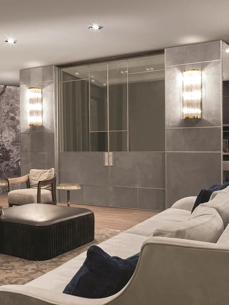 Modern Living Room Design: Beige and Marble Elegance