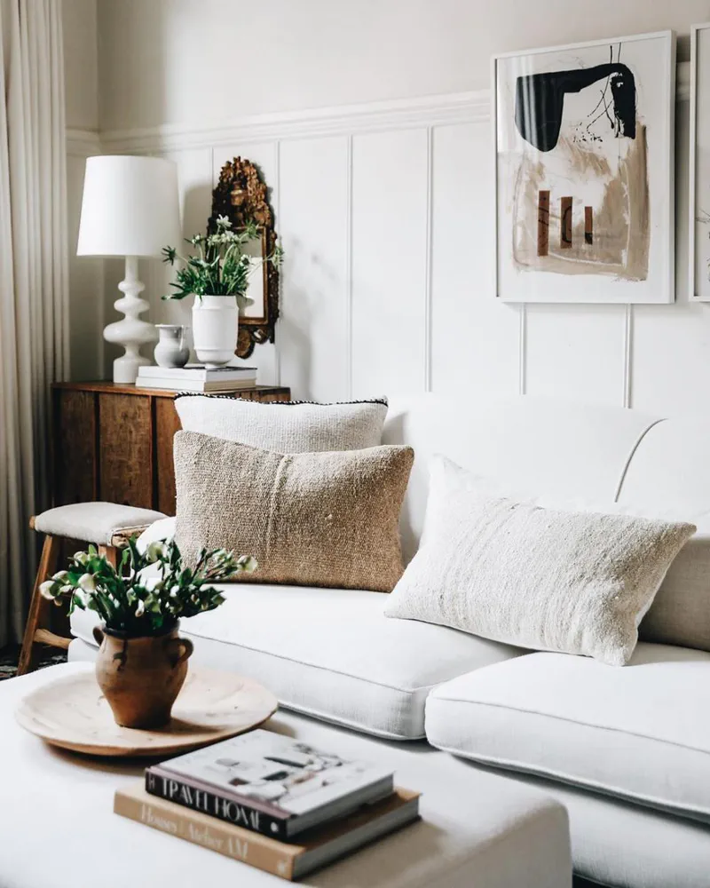 Modern Industrial Retreat in the Countryside