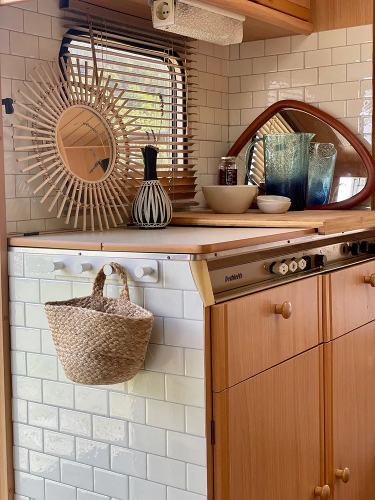 Stylish Contemporary Breakfast Nook