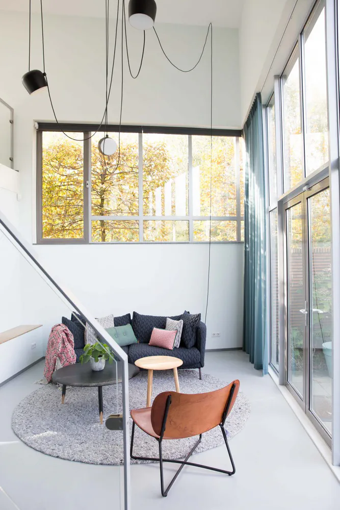 Modern Minimalist Living Room in Brutalist Concrete Home