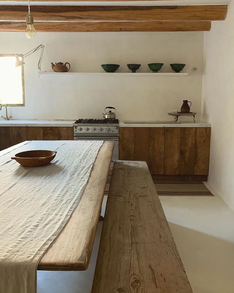Modern Rustic Dining Area Design