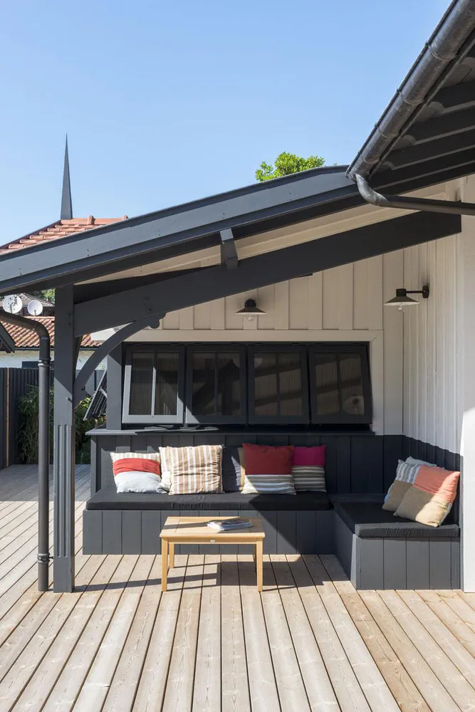 Futuristic Patio for Modern Living