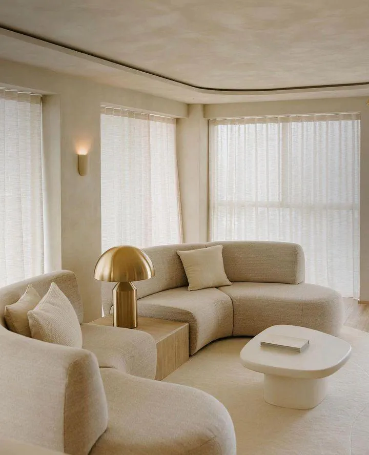 Elegant Minimalist Living Room Design
