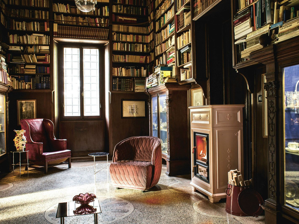 Classic Home Office Design