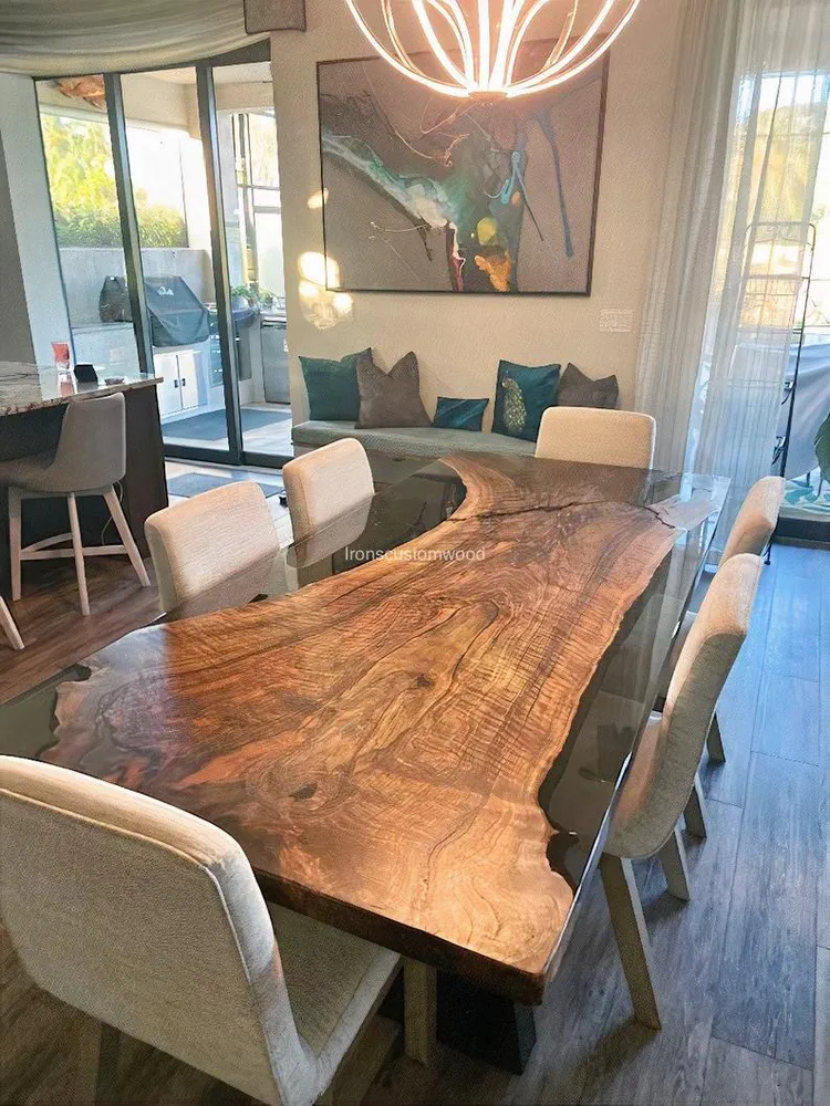 Modern Dining Room Design: Handicap Accessible and Open Floor Plan