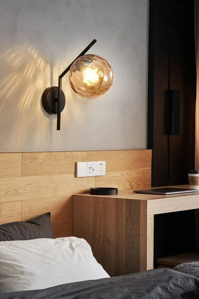 Modern Industrial Dining Area: A Cozy Entertaining Space