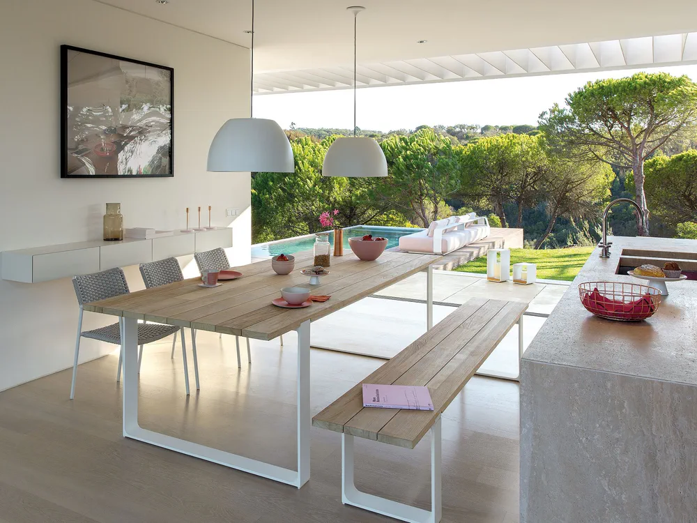 Modern Dining Room with Smart Home Integration