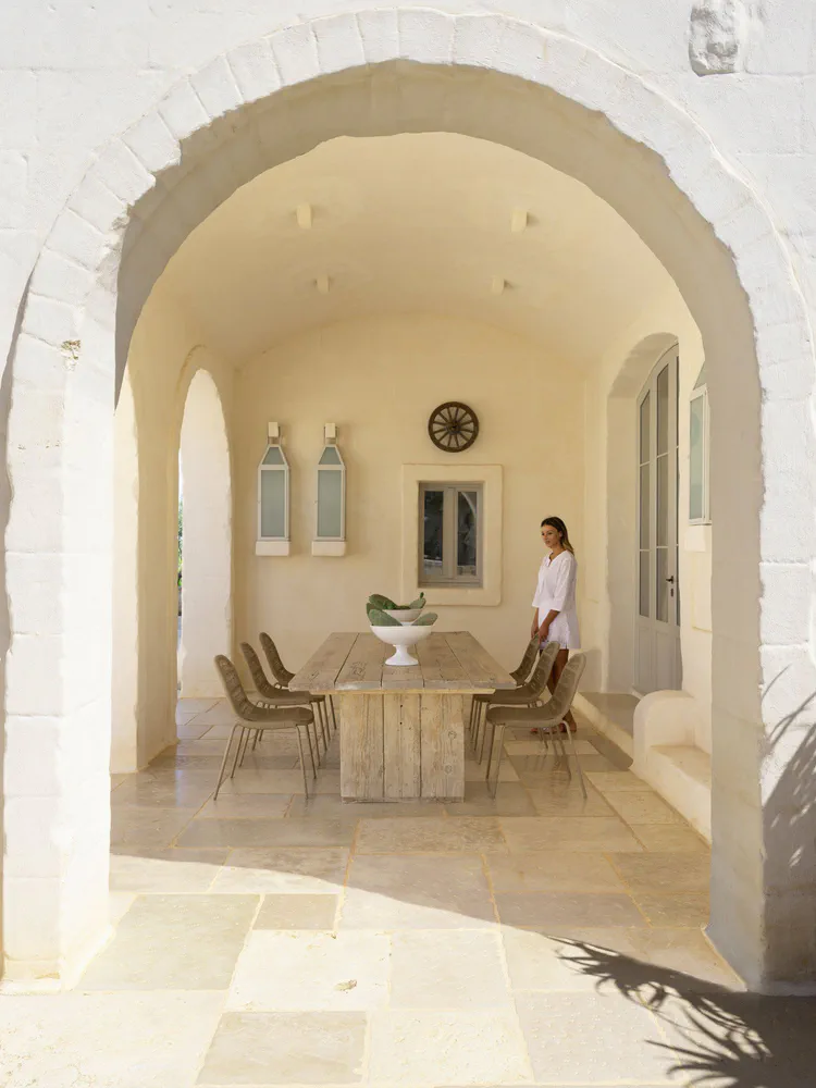 Chic Urban Patio for Modern Living