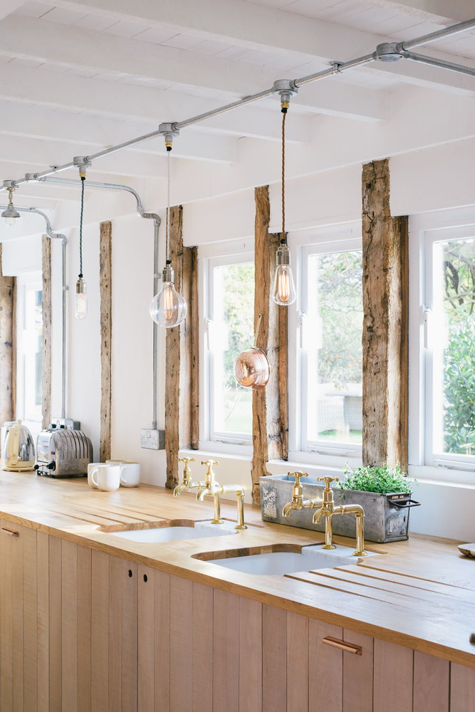 Modern Eco-Friendly Kitchen and Dining Area