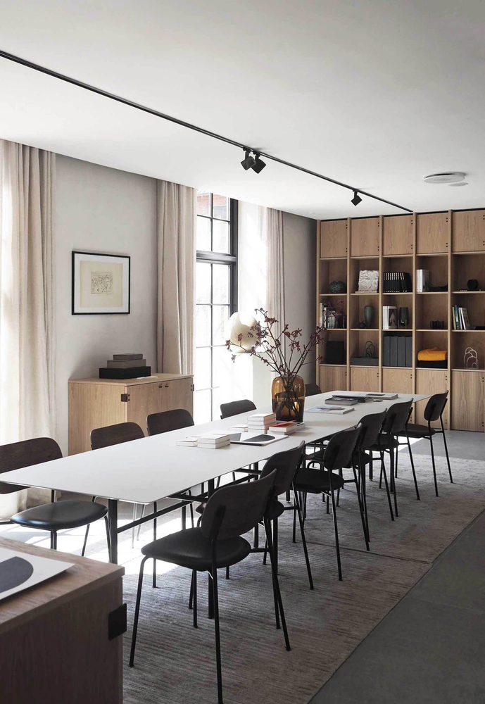 Moroccan Minimalism in Dining Design