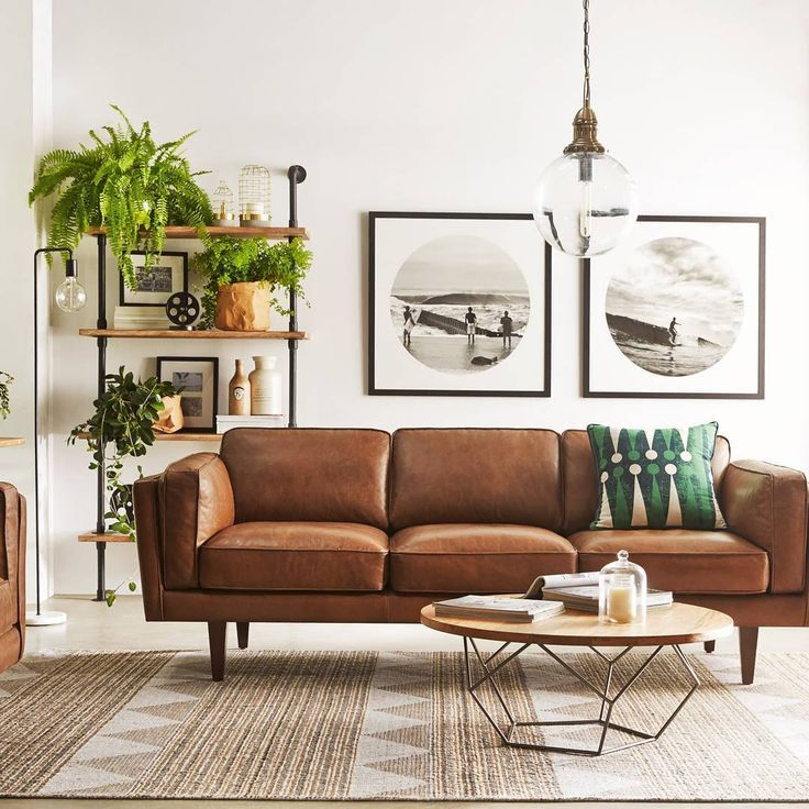 Modern Zen Minimalism: Optimizing Space in a Compact City Apartment